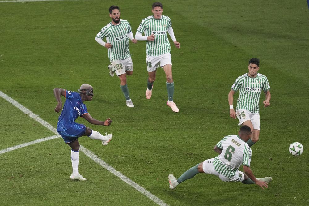 中超末轮前瞻：上海双雄冲击冠军，海牛、梅州争保级最后席位