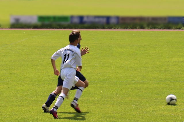 控球压制 控球压制